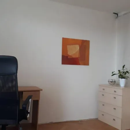 In 3 Apartment