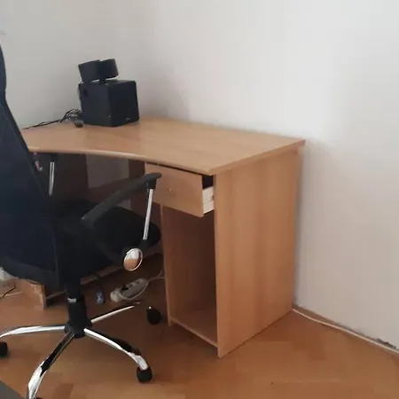 In 3 Apartament *